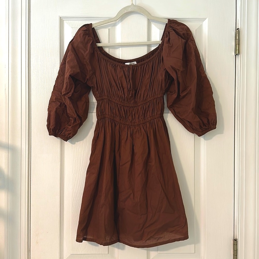 Faithfull the Brand - Size Small - Off the Shoulder Dress - Small